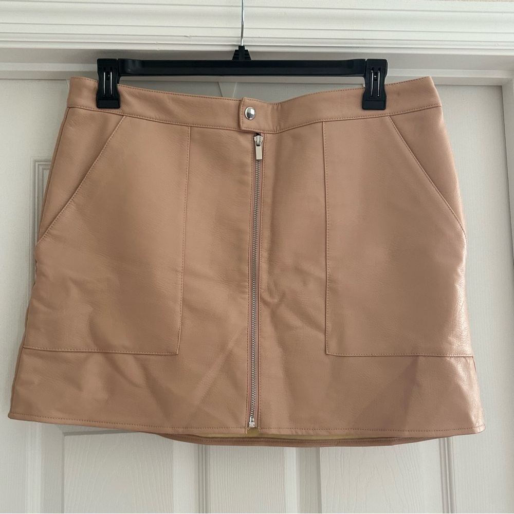 Bar III Faux Leather Skirt Size 14 - Picture 3 of 9